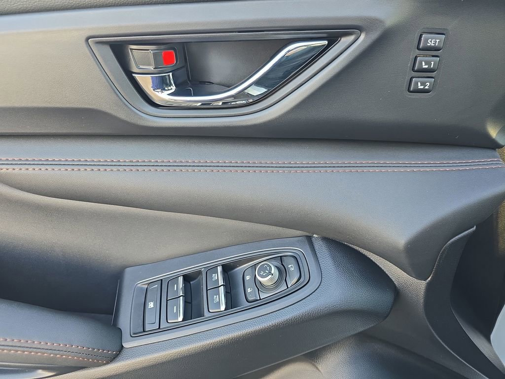 New 2026 Subaru Ascent Limited Bronze image 18