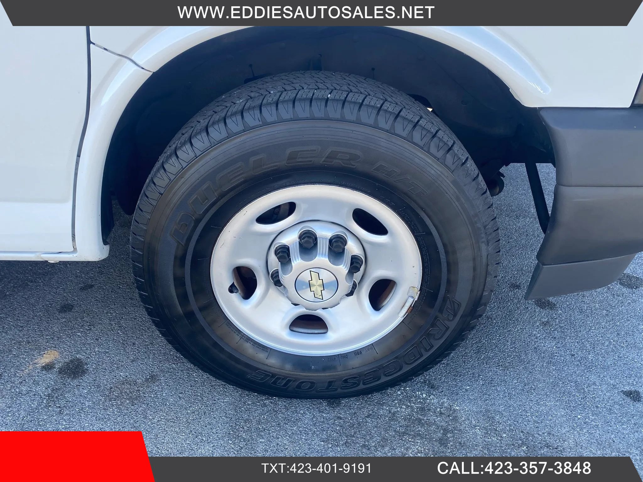 Used 2020 Chevrolet Express 2500 w/ Safety Package RWD image 27