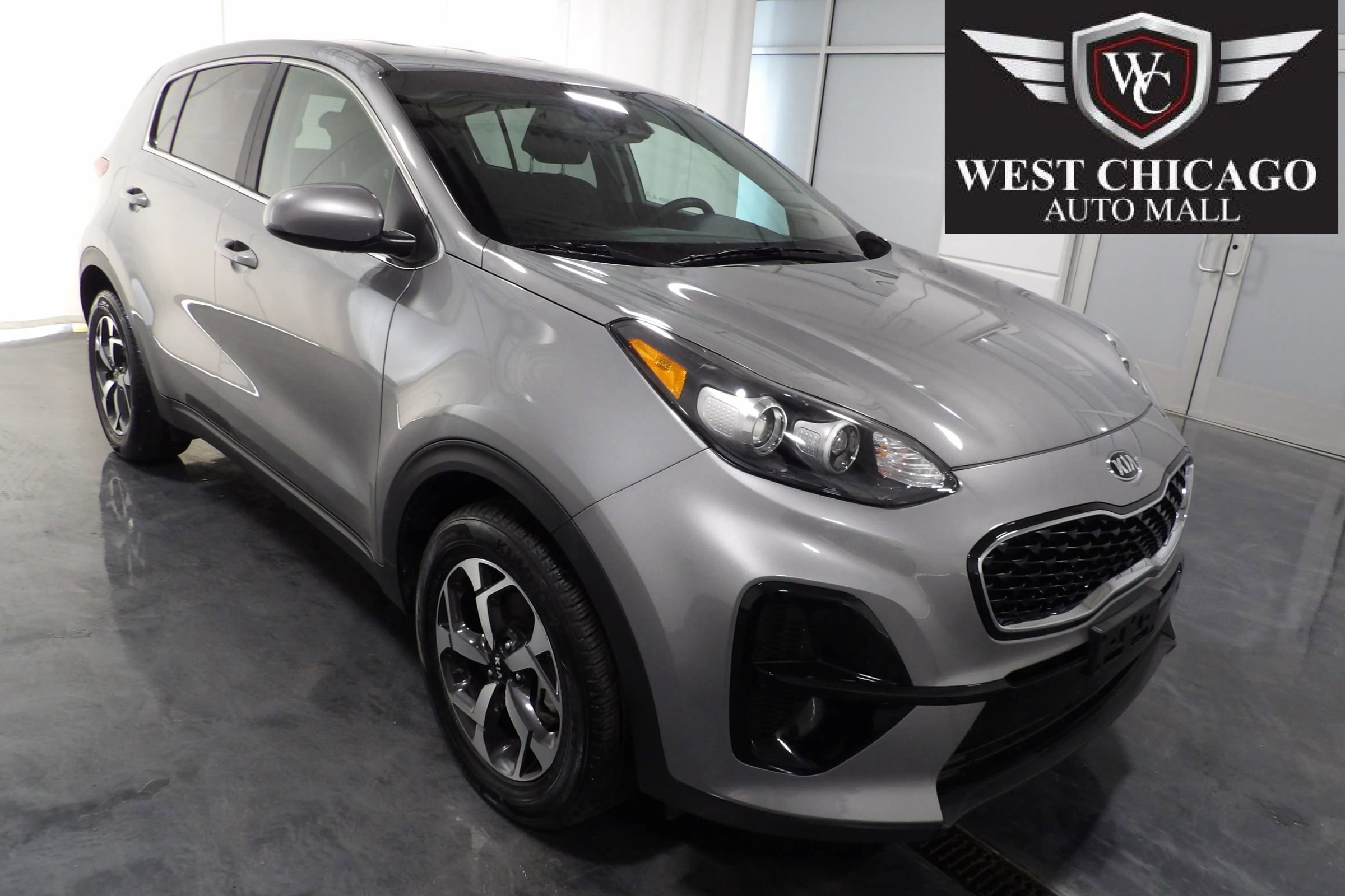 Used 2022 Kia Sportage LX image 1