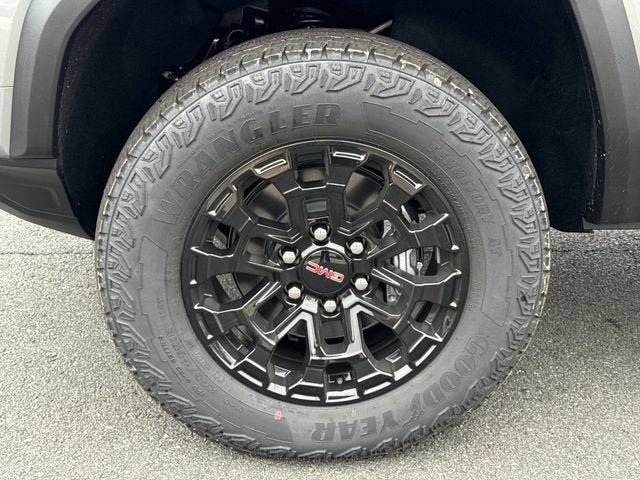 New 2026 GMC Canyon Elevation w/ Convenience Package image 7