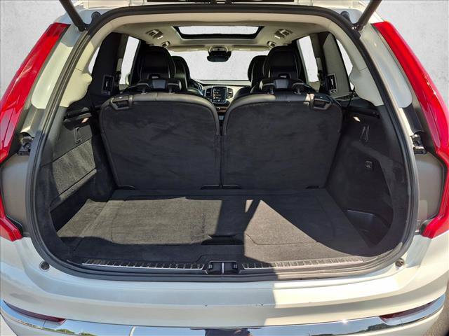 Used 2022 Volvo XC90 T8 Inscription Expression w/ Advanced Package AWD/4WD image 7