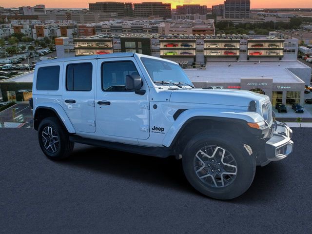 Used 2026 Jeep Wrangler Unlimited Sahara AWD/4WD image 1