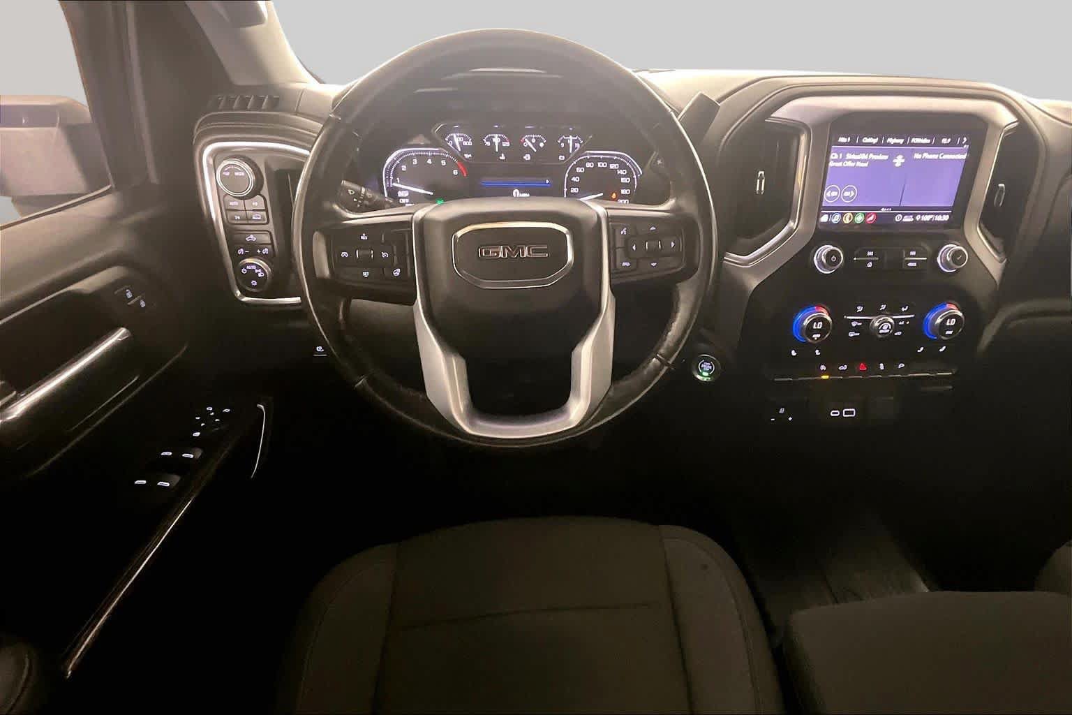 Used 2020 GMC Sierra 1500 SLE w/ Preferred Package AWD/4WD image 6