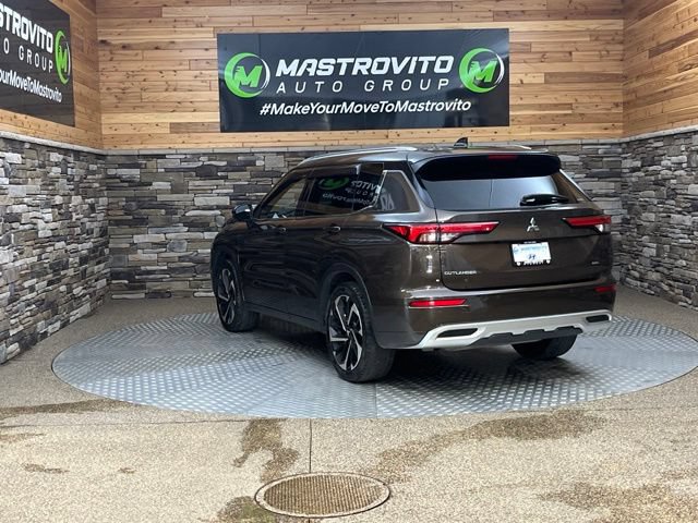 Used 2022 Mitsubishi Outlander SEL AWD/4WD image 10