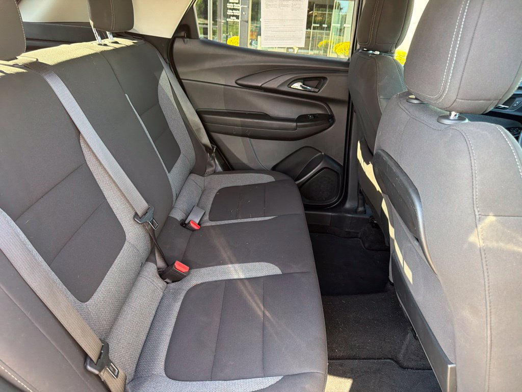 Used 2023 Chevrolet TrailBlazer LT AWD/4WD image 25