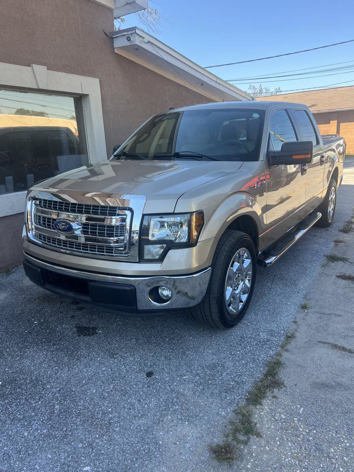 Used 2014 Ford F150 XLT w/ Equipment Group 302A Luxury RWD image 2