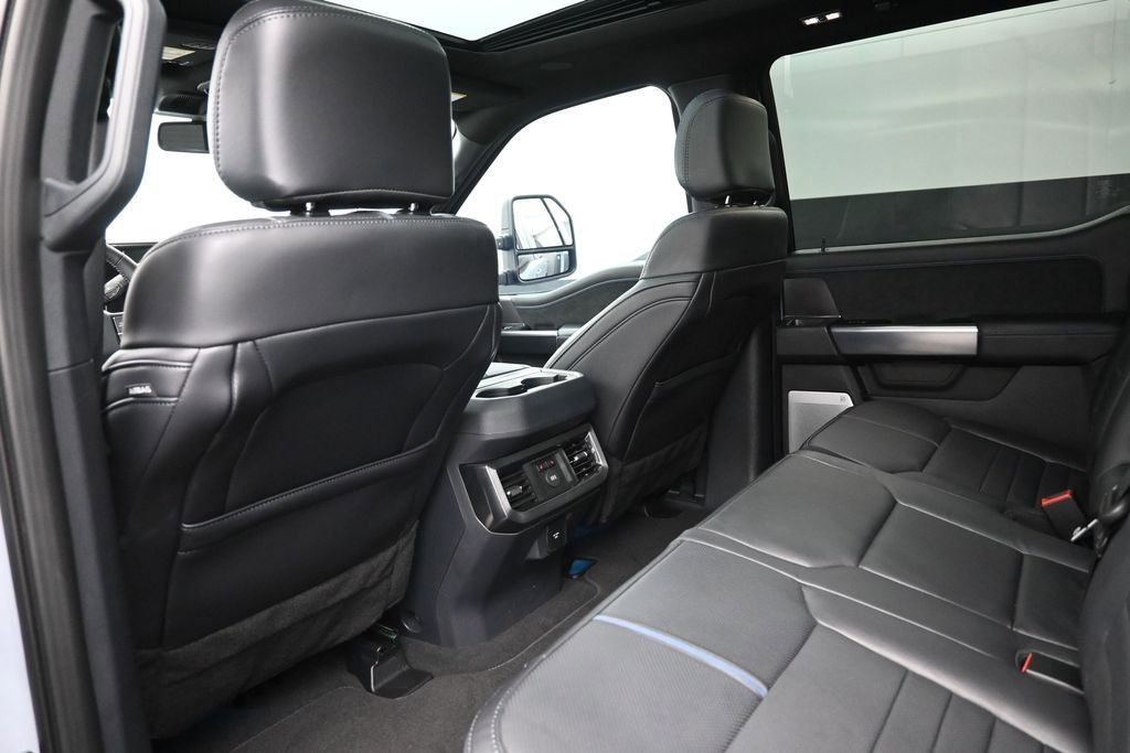 Used 2026 Ford F250 Platinum AWD/4WD image 23