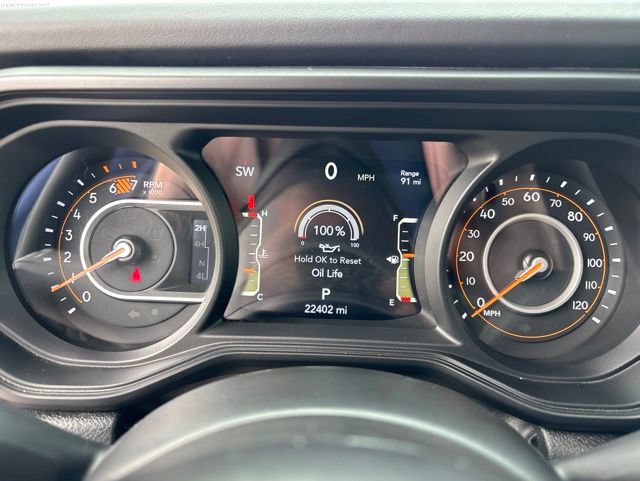 Used 2025 Jeep Wrangler Unlimited Rubicon AWD/4WD image 11