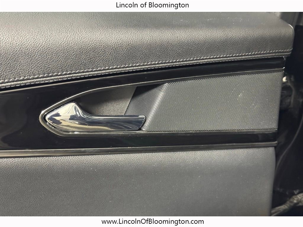 Used 2023 Lincoln Nautilus AWD w/ Premium Package image 51