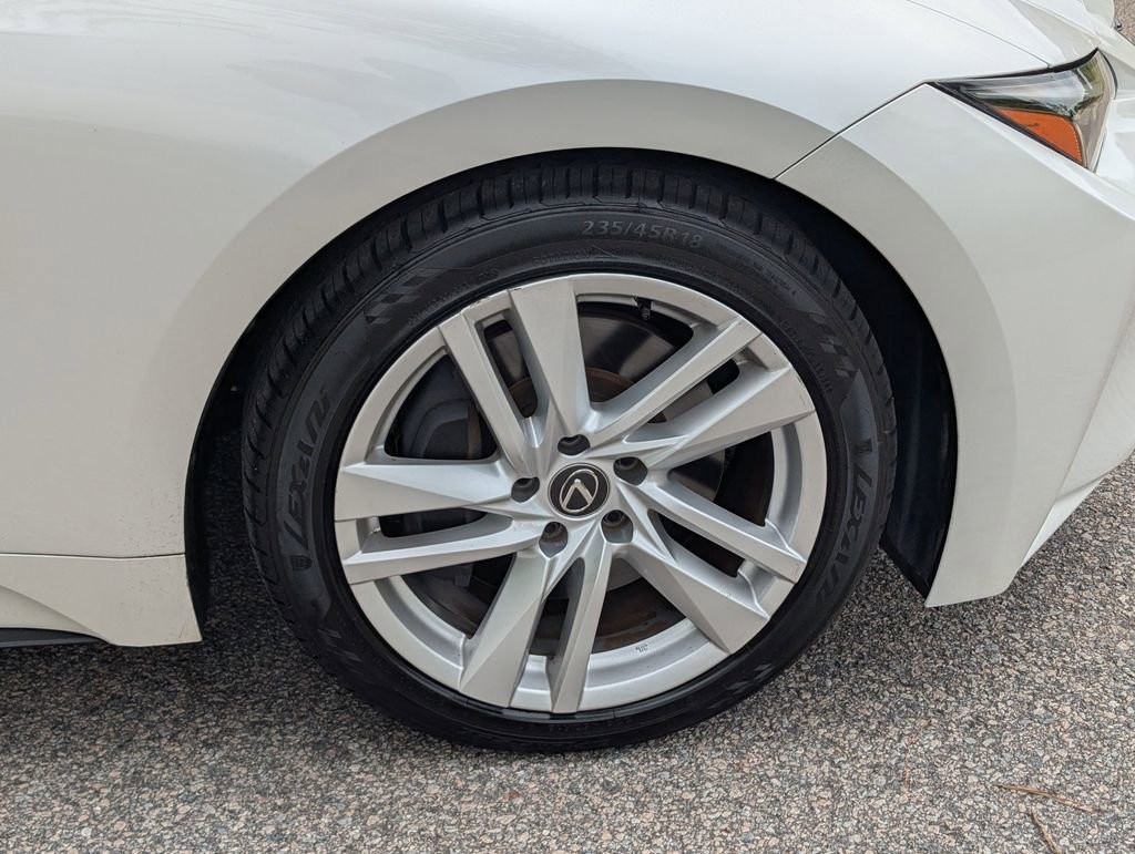 Used 2023 Lexus IS 300 w/ Comfort Package RWD image 11