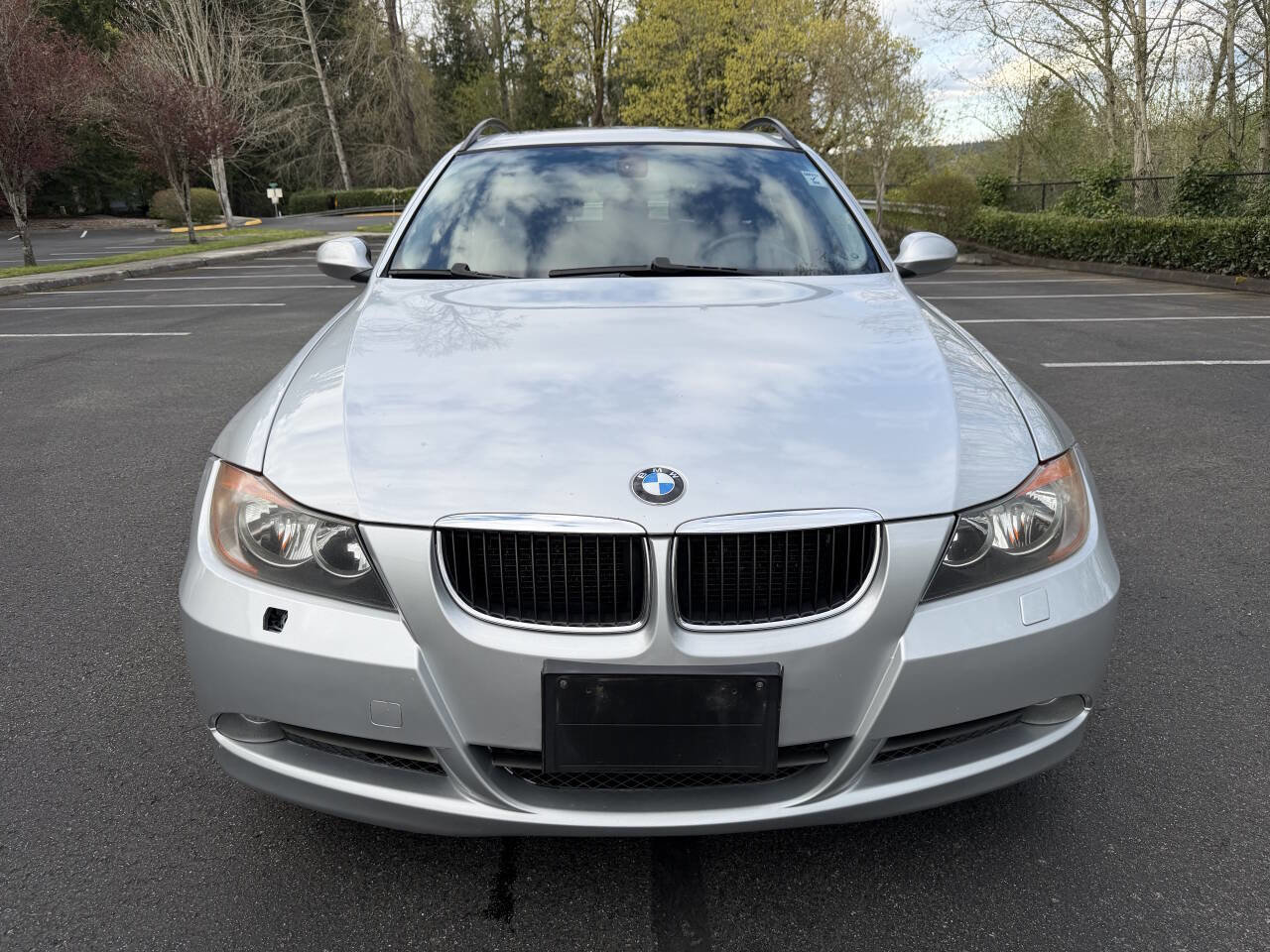 Used 2007 BMW 328xi Wagon AWD/4WD image 2