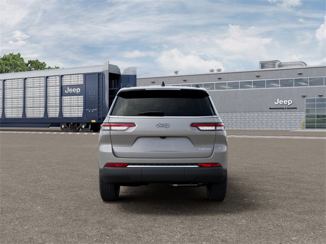 Certified 2025 Jeep Grand Cherokee L Laredo image 7