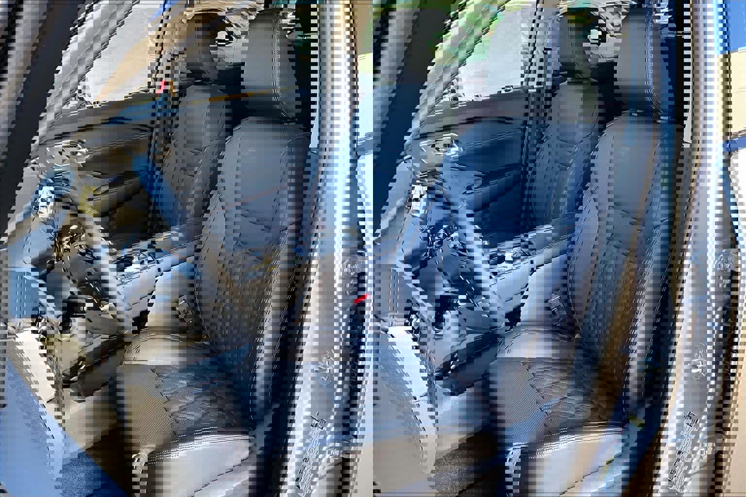 New 2026 Nissan Rogue Platinum image 9