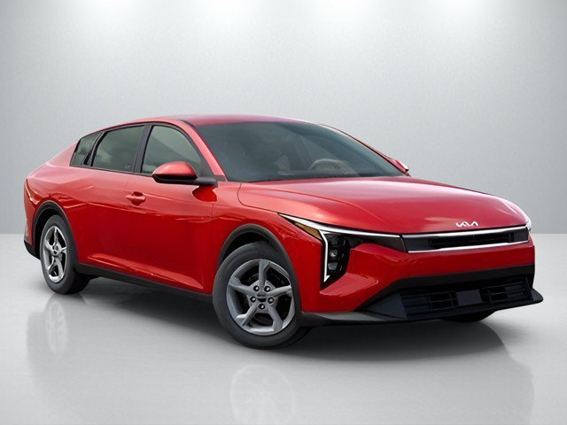 Certified 2025 Kia K4 FWD image 10