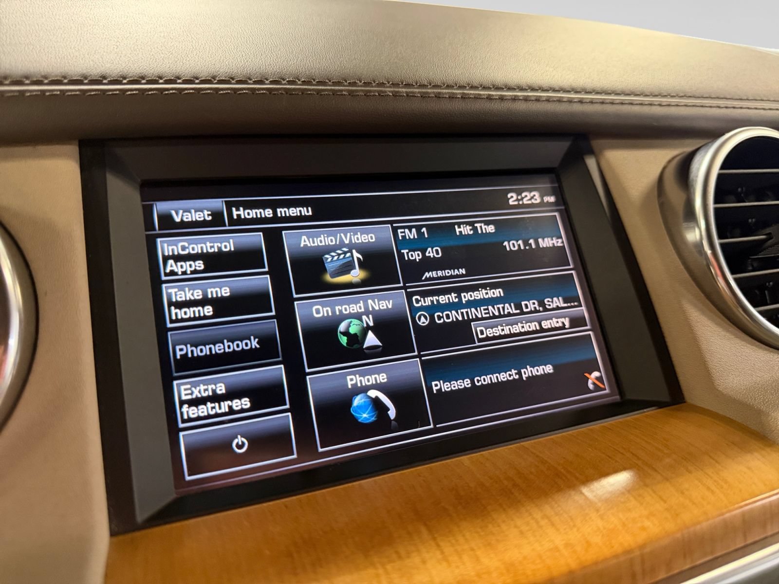 Used 2015 Land Rover LR4 HSE LUX AWD/4WD image 29