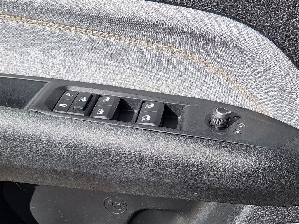 Used 2022 Jeep Compass Sport image 11