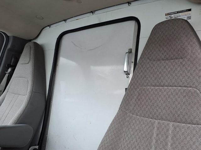 Used 2016 Chevrolet Express 3500 Work Van image 24