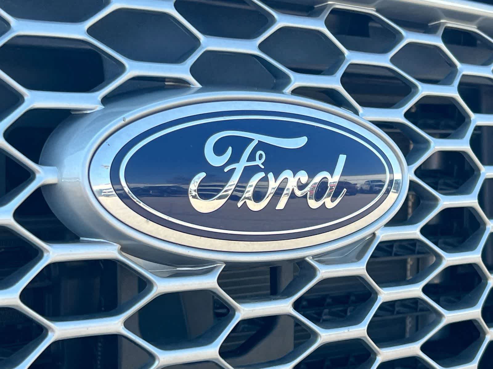 Used 2023 Ford Edge SEL w/ Convenience Package image 13