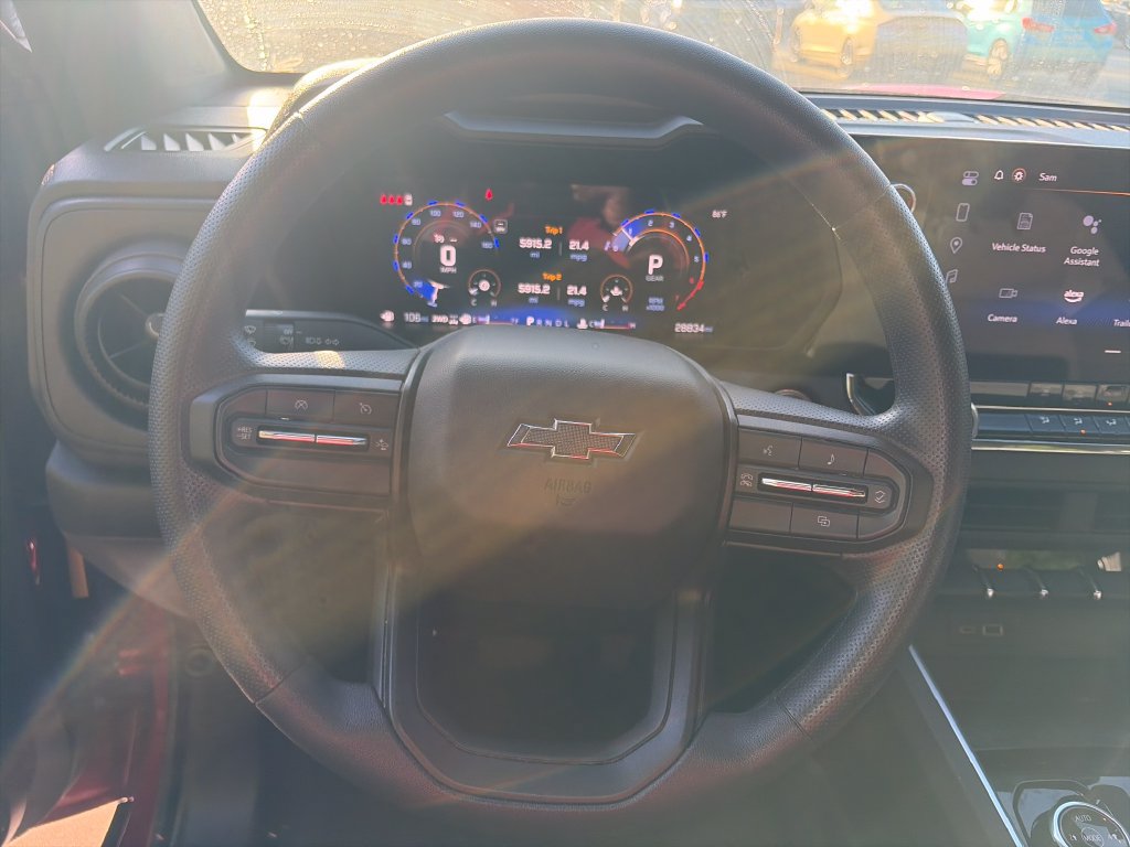 Used 2024 Chevrolet Colorado Trail Boss w/ Technology Package AWD/4WD image 7