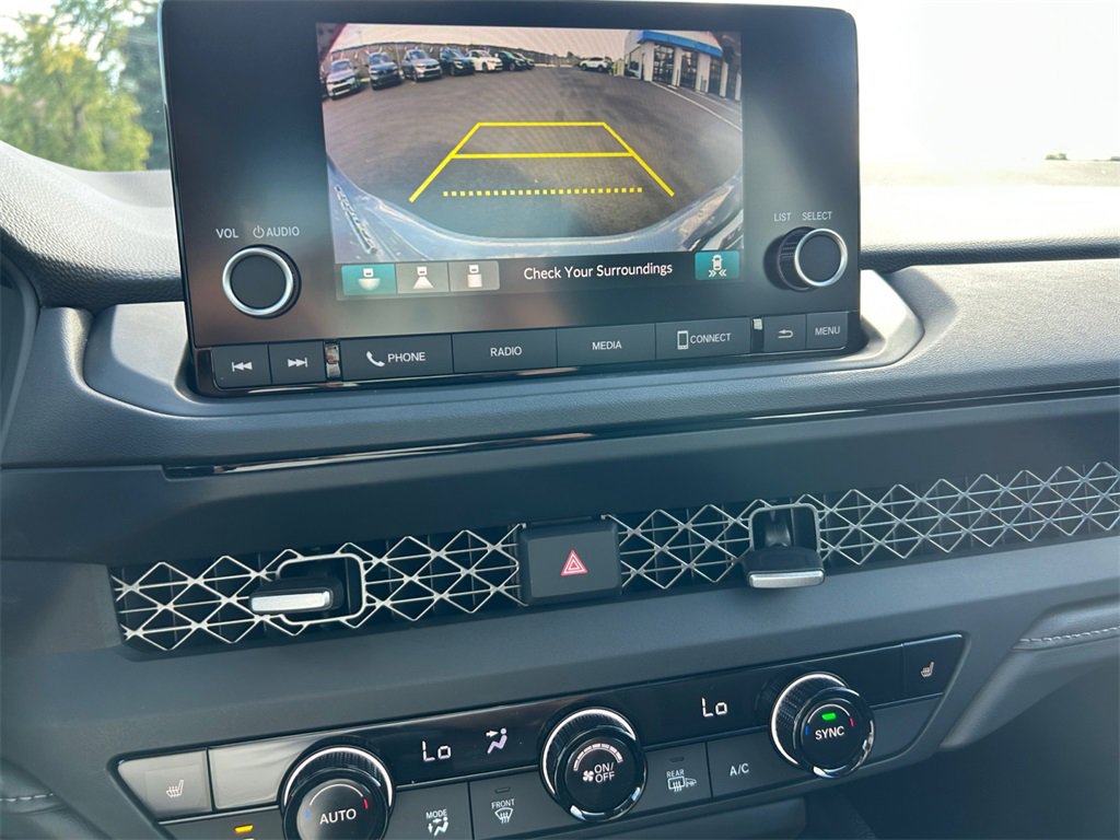 New 2025 Honda Accord SE image 32