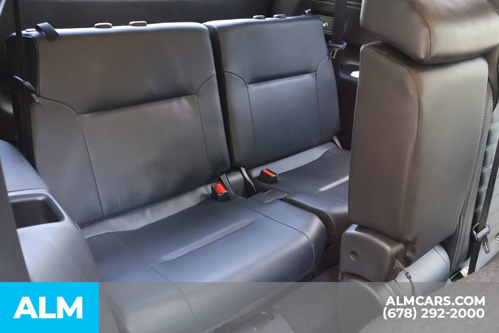 Used 2024 Mitsubishi Outlander SE AWD/4WD image 24