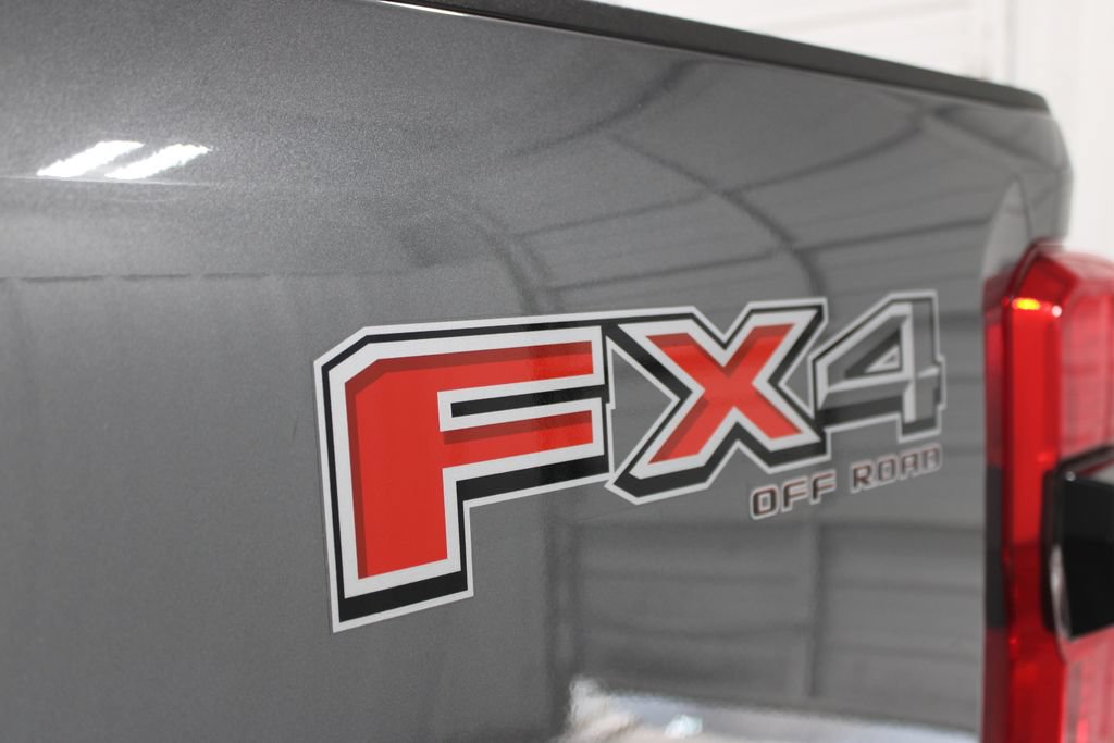 Used 2024 Ford F350 Lariat w/ Sport Appearance Package AWD/4WD image 19