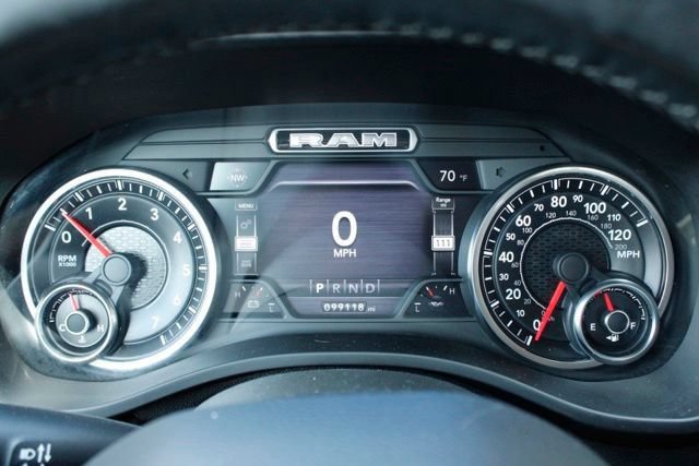 Used 2019 RAM 1500 Laramie AWD/4WD image 29