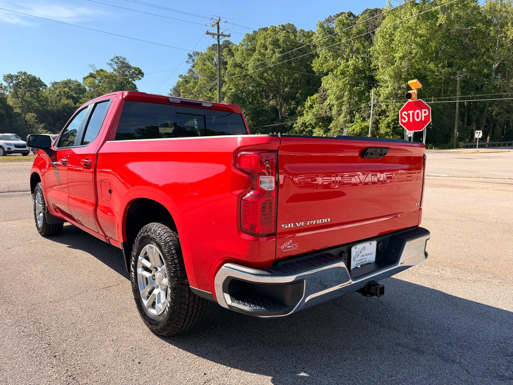 Used 2023 Chevrolet Silverado 1500 LT w/ Convenience Package II RWD image 4