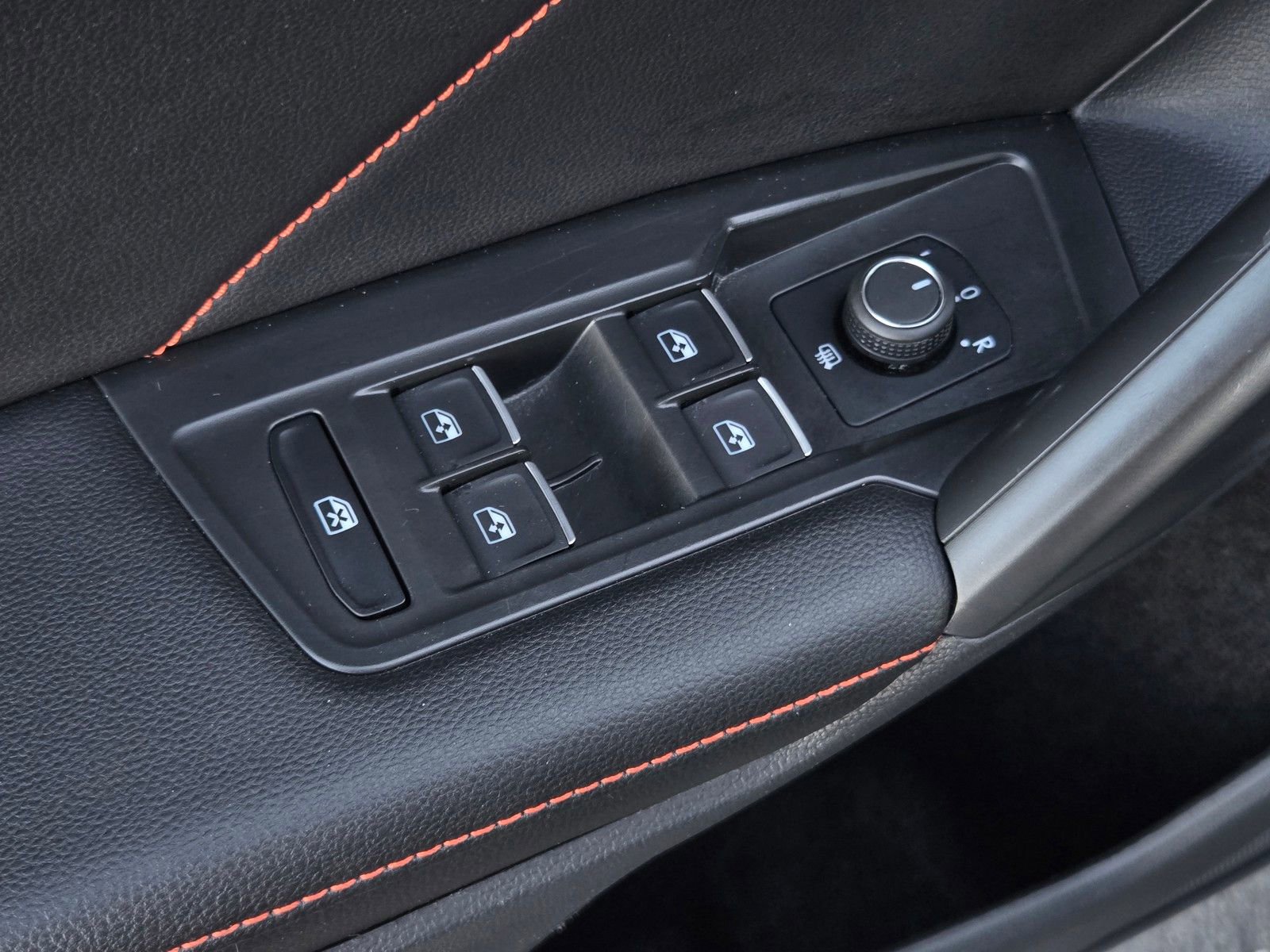 Used 2024 Volkswagen Tiguan Wolfsburg Edition image 11