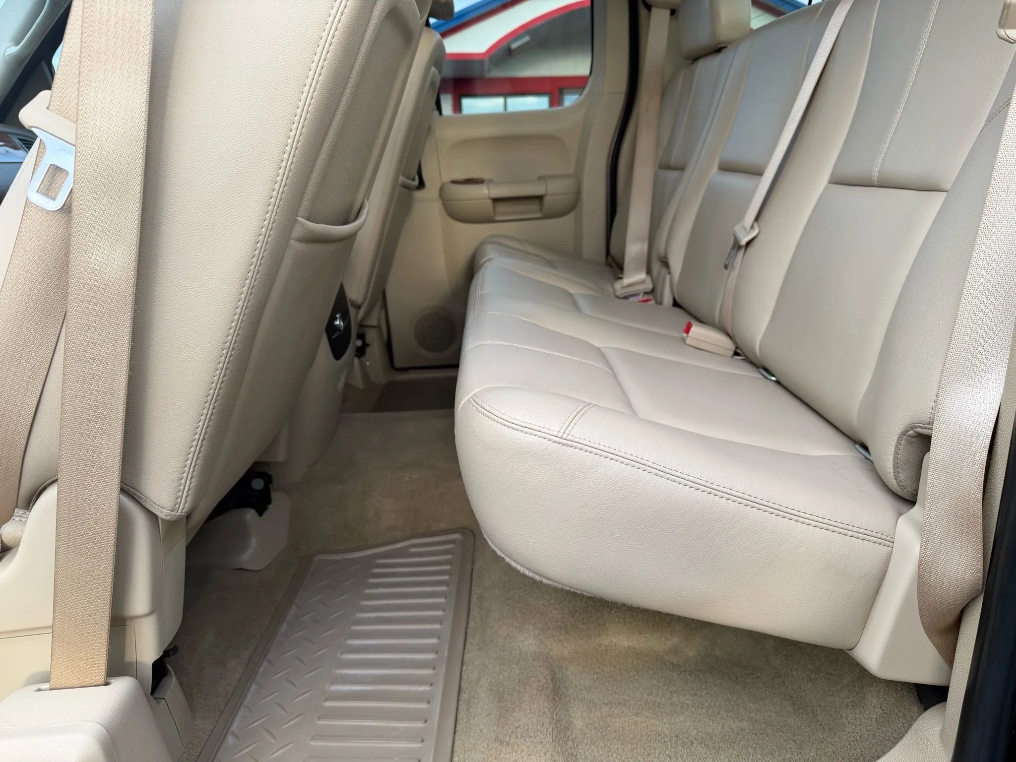 Used 2008 GMC Sierra 2500 SLT w/ Convenience Package image 16