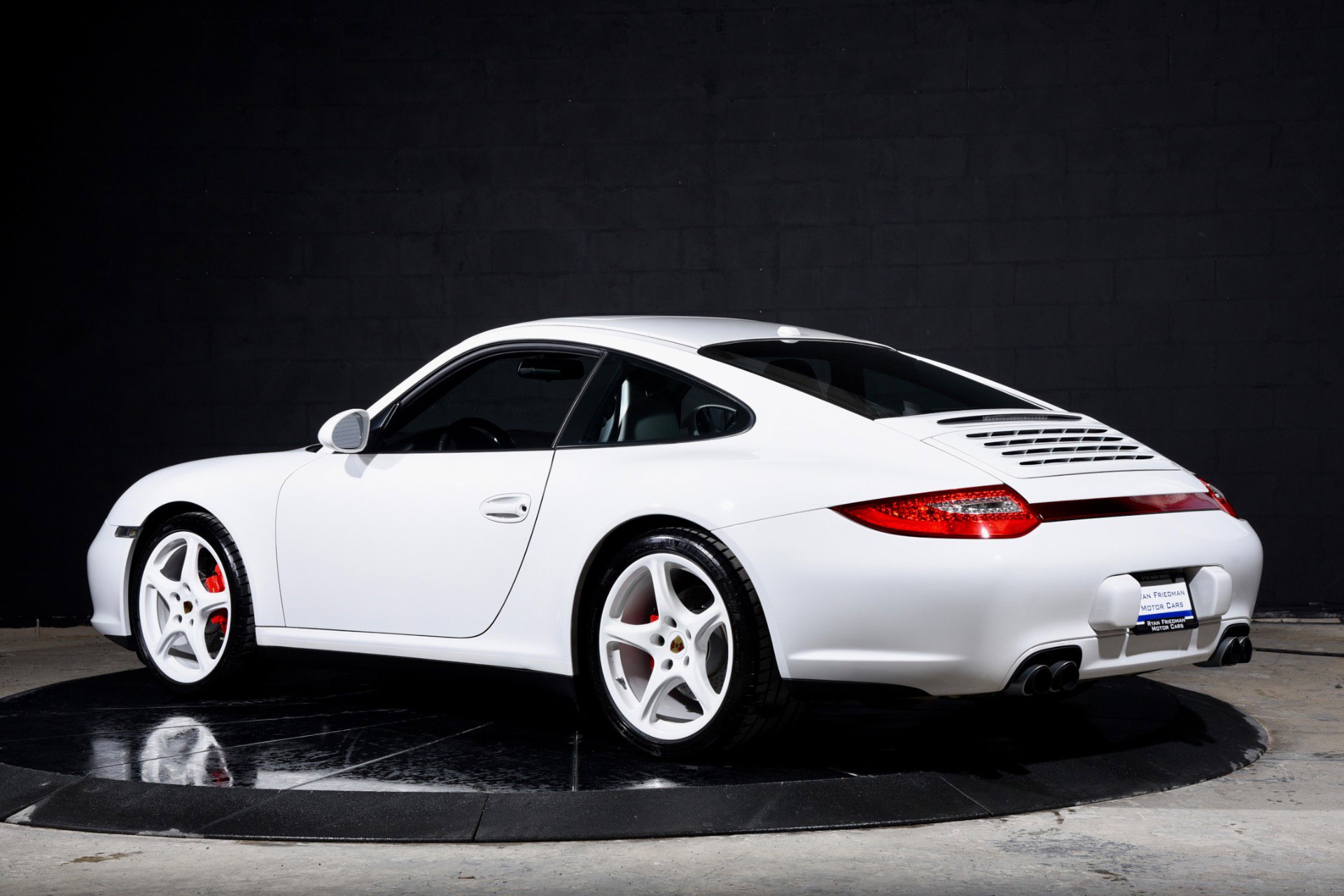 Used 2010 Porsche 911 Carrera 4S image 3