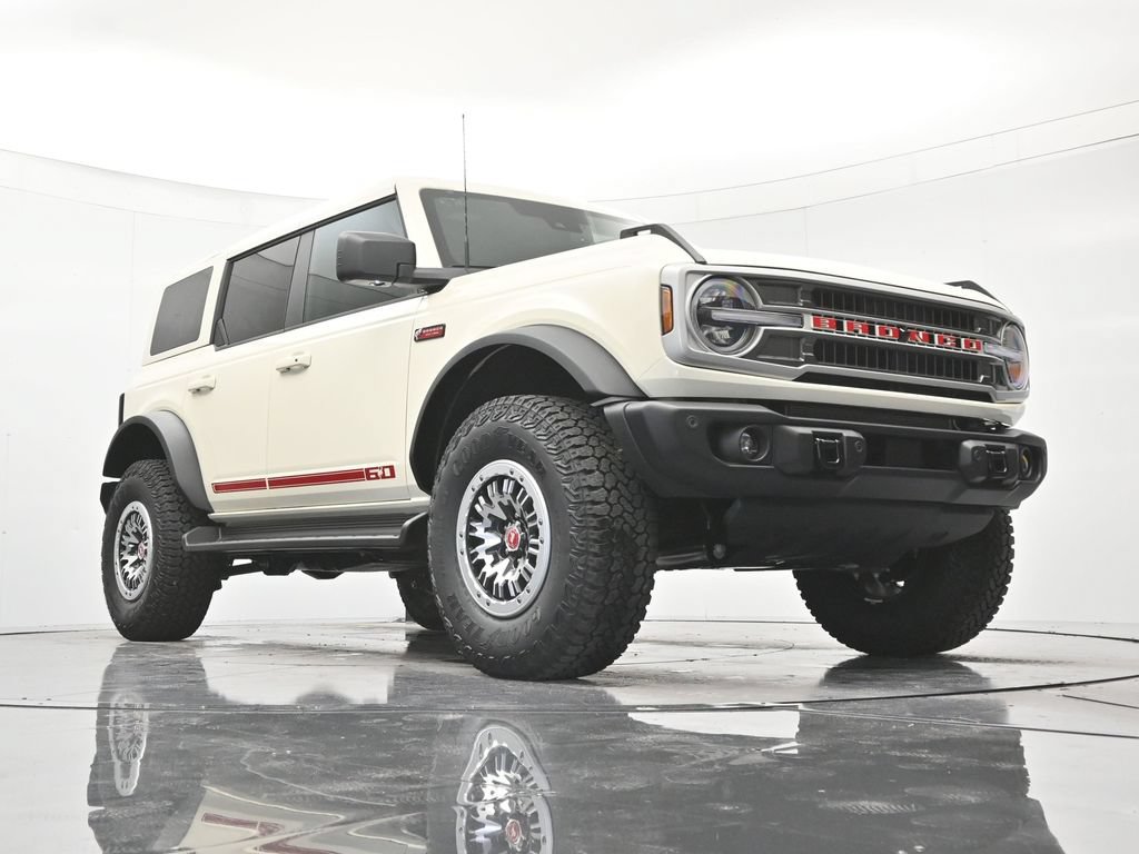 New 2026 Ford Bronco Outer Banks w/ Sasquatch Package AWD/4WD image 37