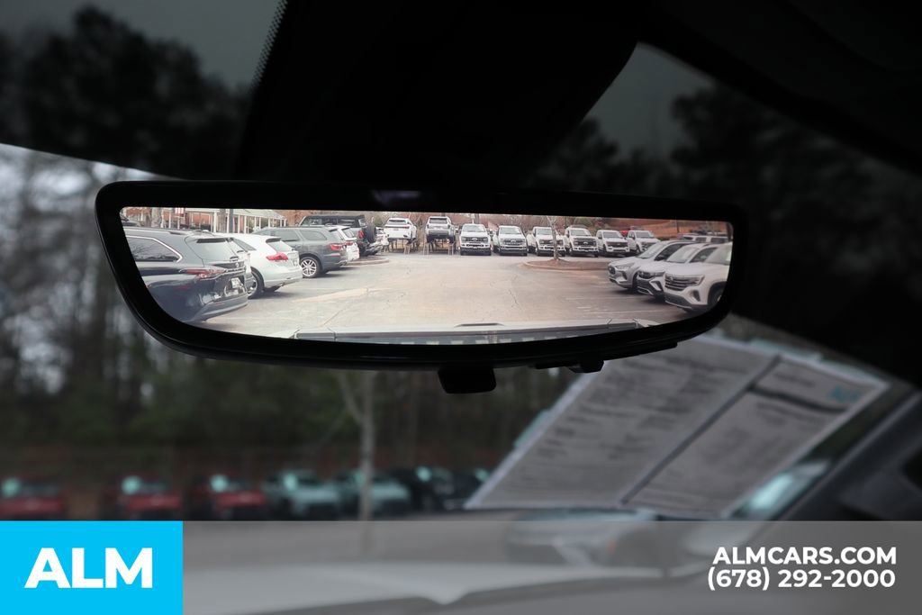 Used 2021 GMC Sierra 3500 Denali w/ Denali Ultimate Package image 32