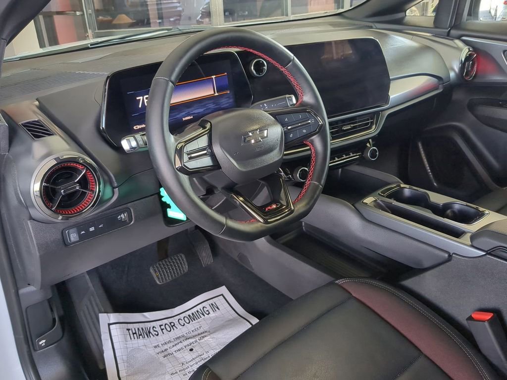 Used 2024 Chevrolet Equinox EV RS image 11