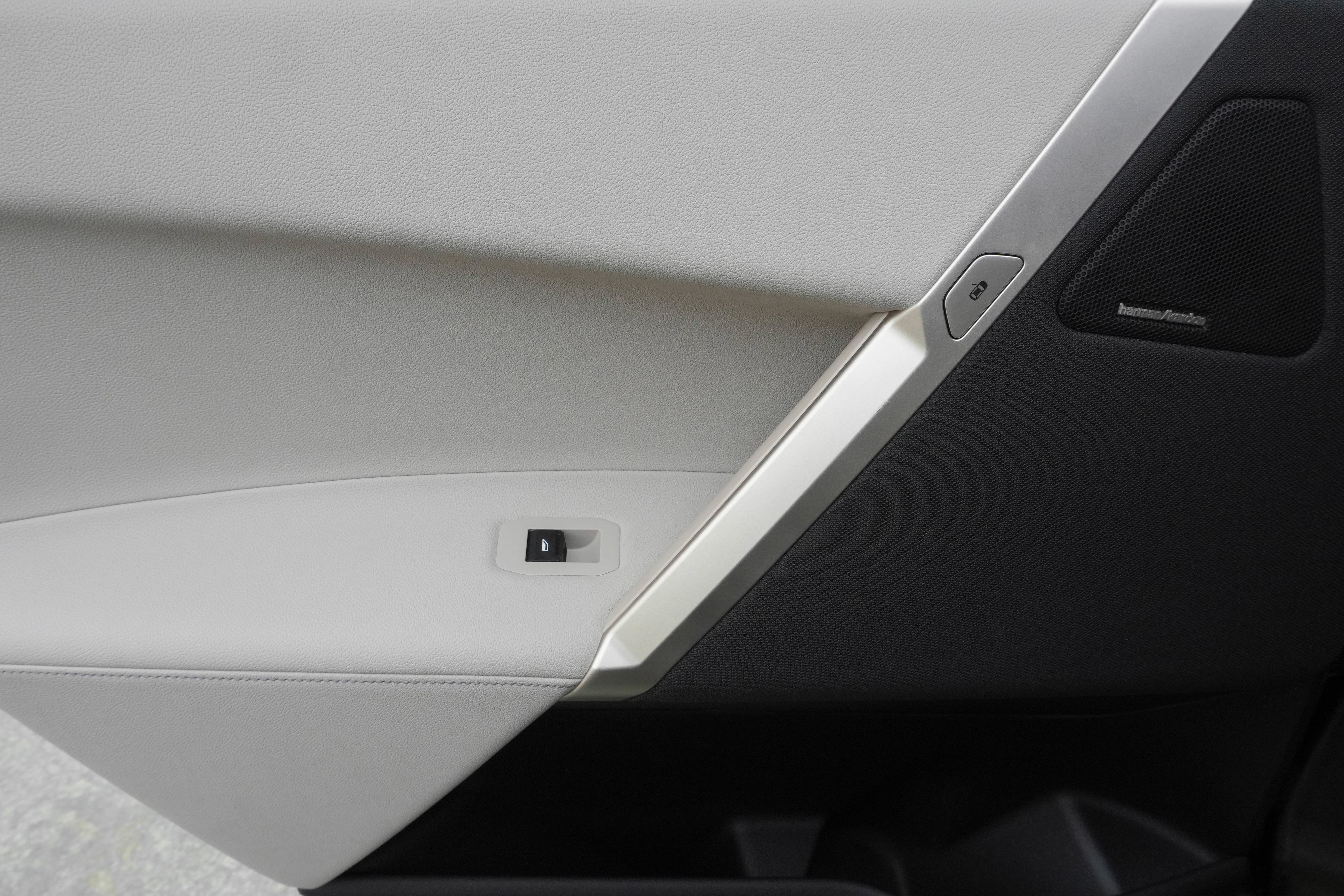 Certified 2024 BMW iX xDrive50 w/ Premium Package image 32