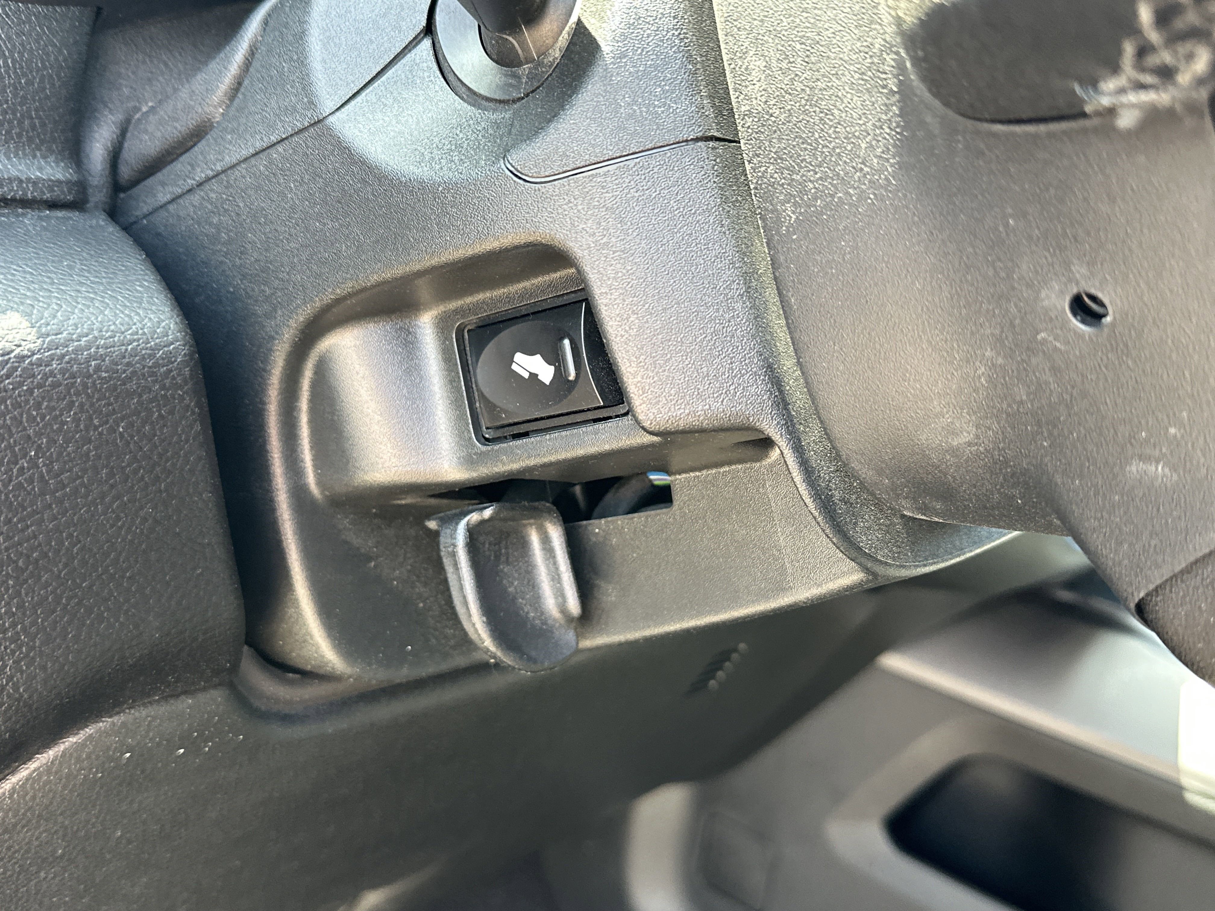 New 2025 RAM 2500 Laramie image 17