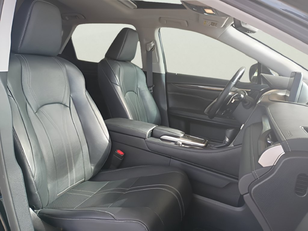 Used 2020 Lexus RX 350 AWD w/ Luxury Package image 3