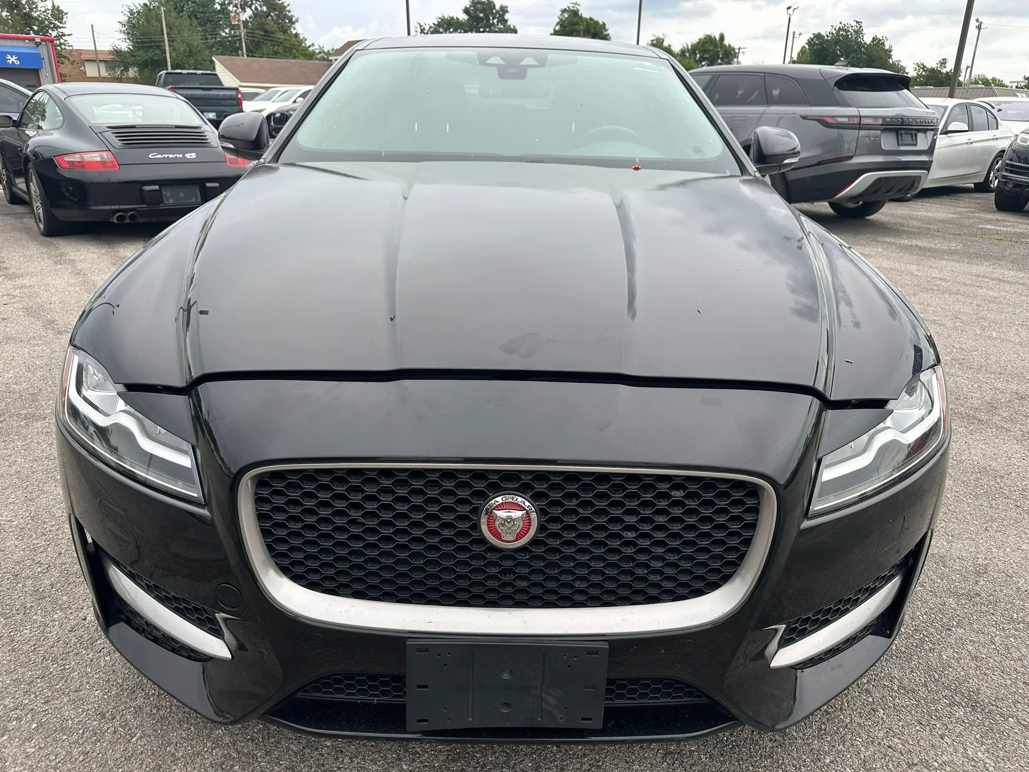 Used 2017 Jaguar XF R-Sport AWD/4WD image 29