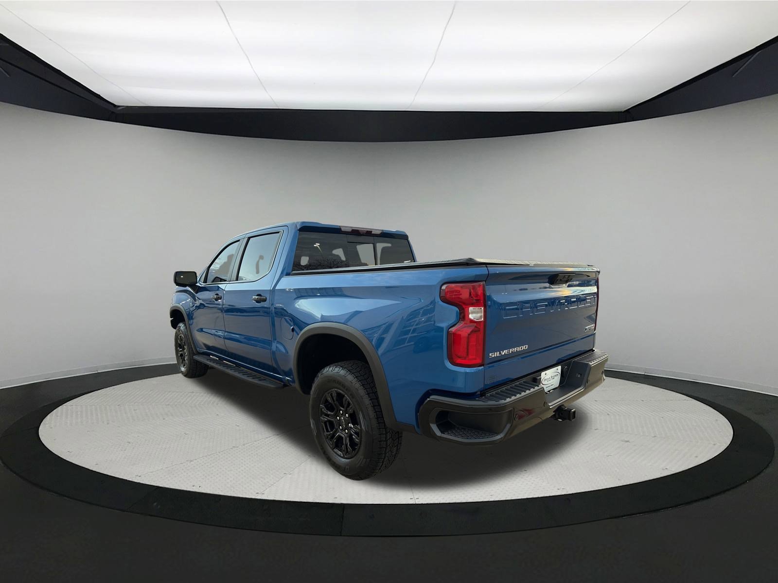 Used 2022 Chevrolet Silverado 1500 ZR2 w/ Technology Package image 5