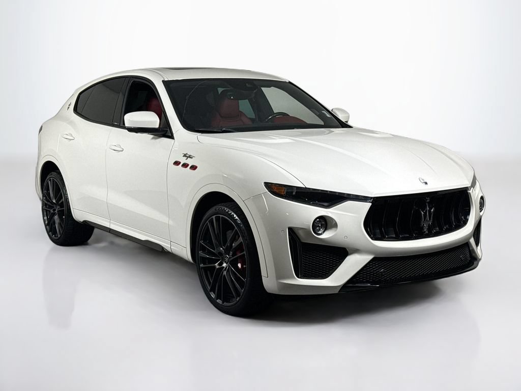 Used 2022 Maserati Levante Trofeo AWD/4WD image 7