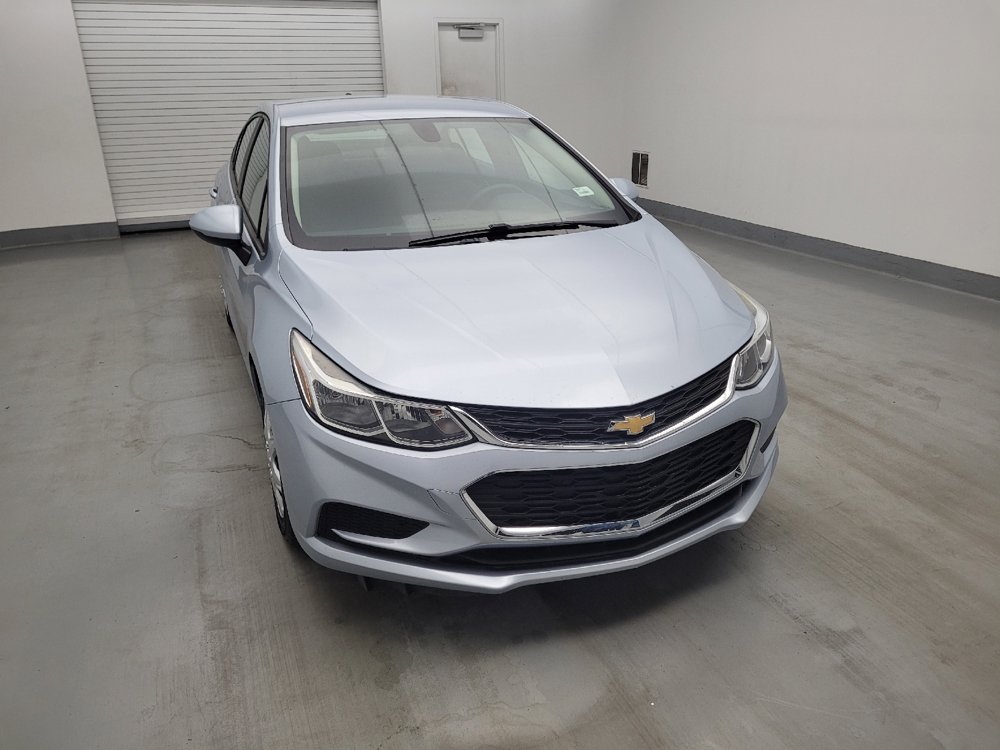 Used 2018 Chevrolet Cruze LS FWD image 14