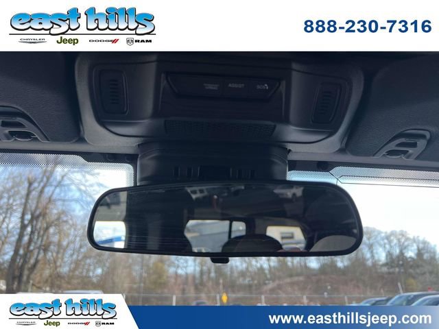 Used 2025 Jeep Wrangler Sahara w/ Safety Group AWD/4WD image 39