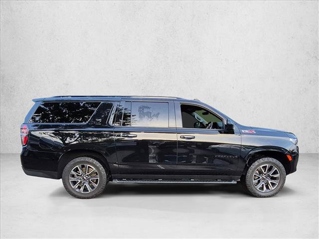 Used 2022 Chevrolet Suburban Z71 AWD/4WD image 3