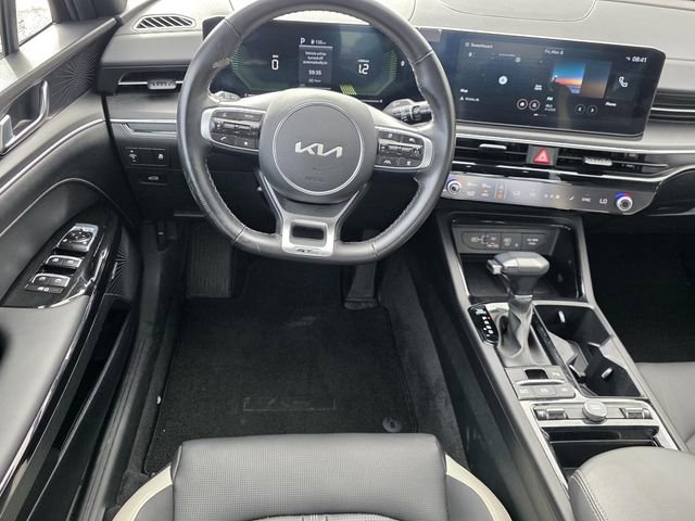 Used 2025 Kia K5 GT-Line w/ GT-Line Premium Package image 12