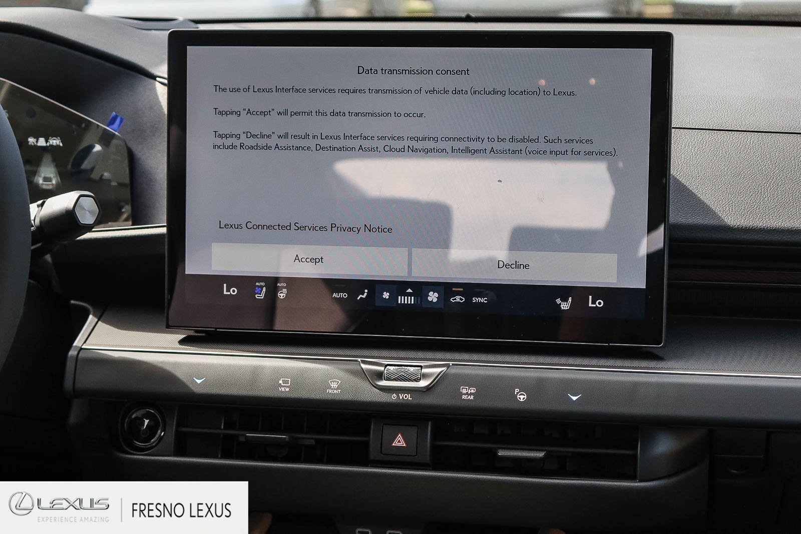 New 2026 Lexus ES 350e w/ Accessory Package (K3) FWD image 17