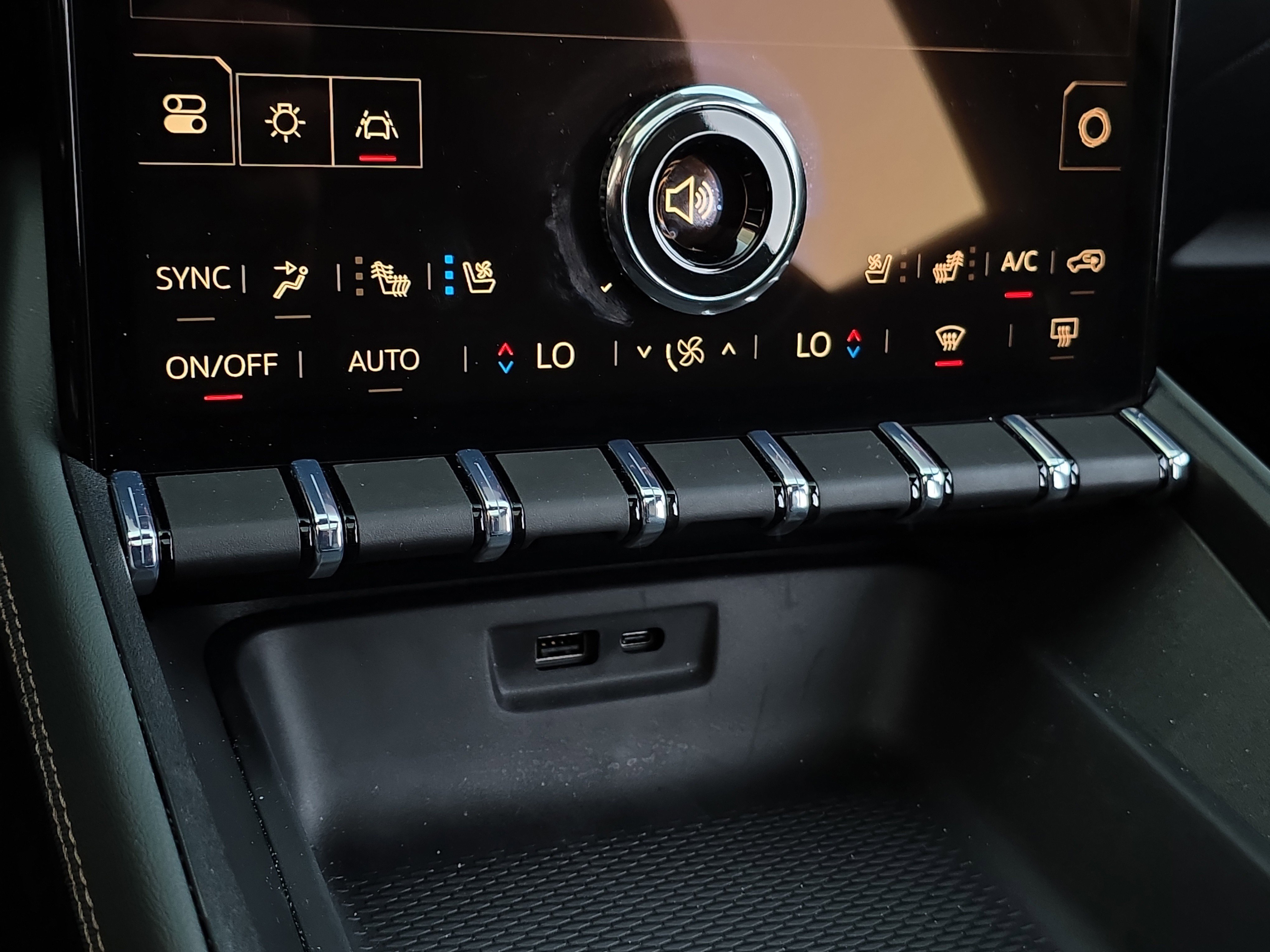 Used 2026 GMC Terrain AT4 w/ Convenience Package III image 23