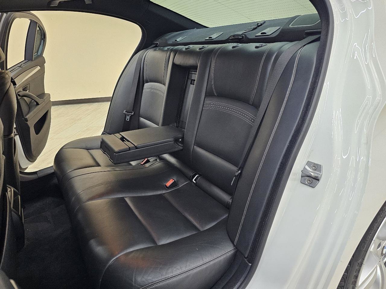 Used 2016 BMW 535i Sedan RWD image 25