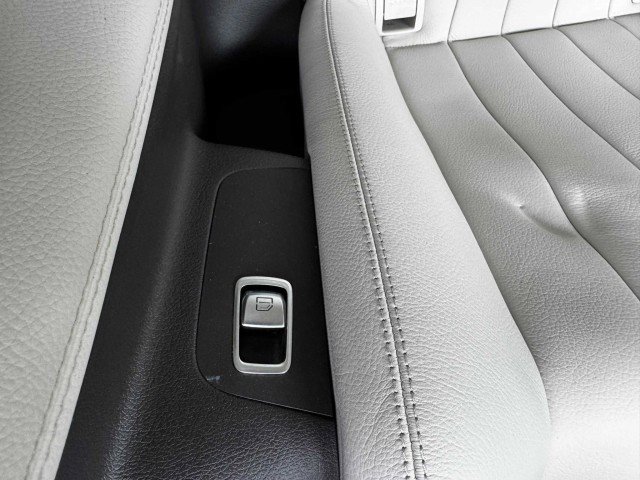 Used 2019 Mercedes-Benz E 450 4MATIC Cabriolet image 68