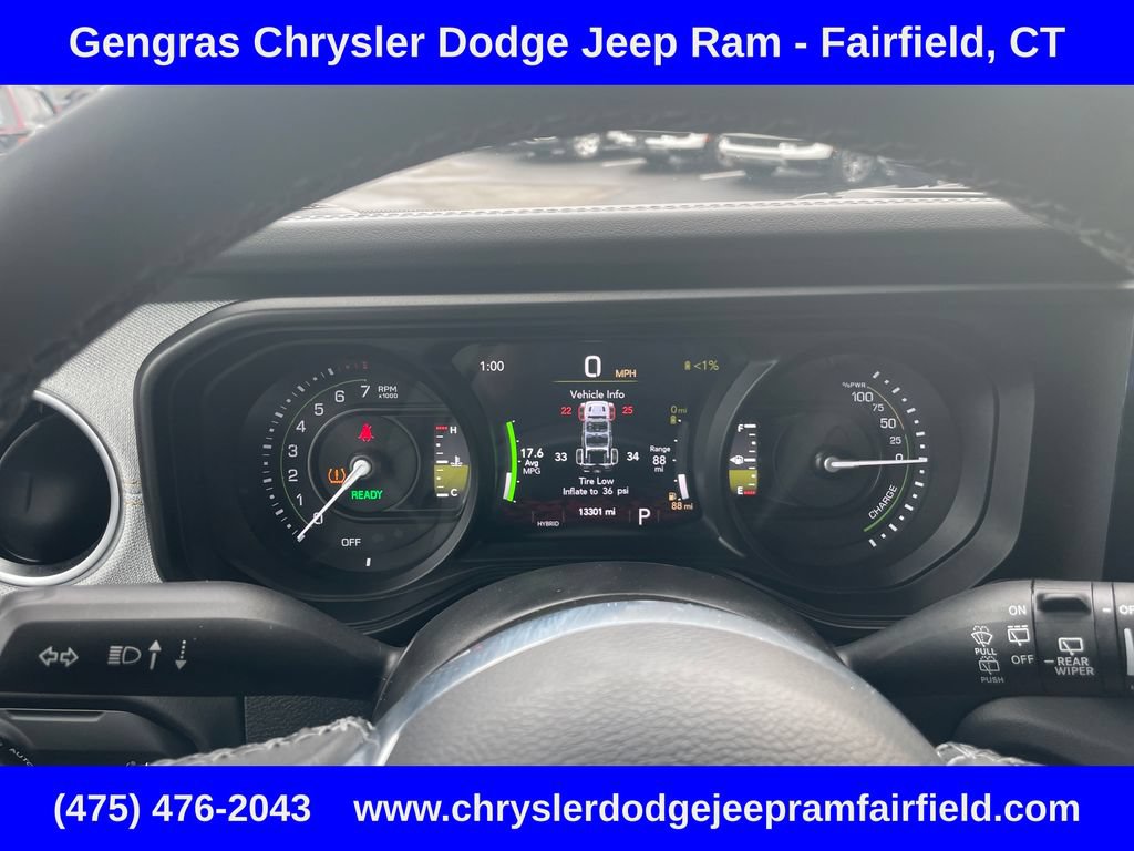 Certified 2025 Jeep Wrangler Unlimited Sahara w/ Safety Group AWD/4WD image 48
