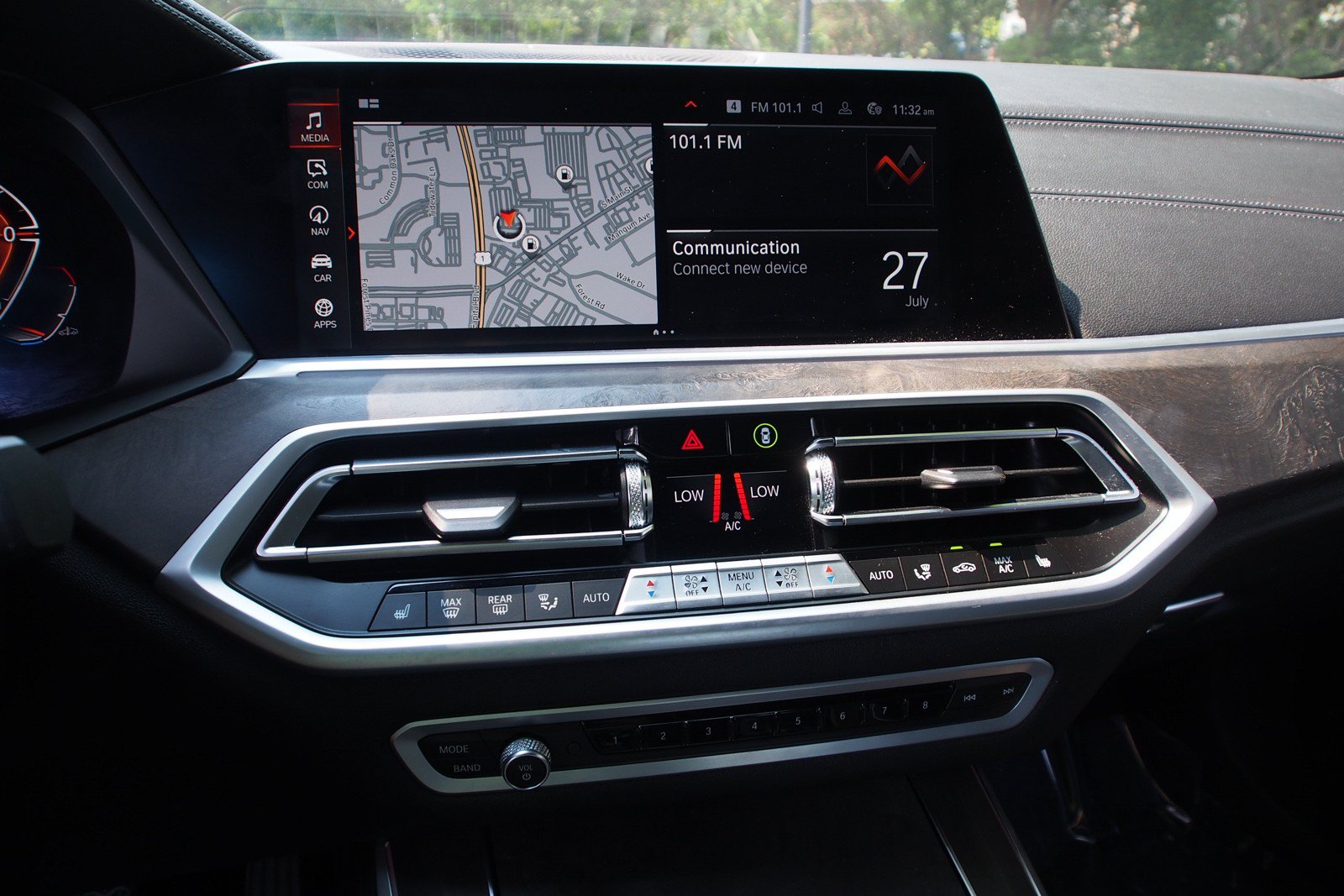 Used 2022 BMW X5 sDrive40i w/ Premium Package RWD image 27